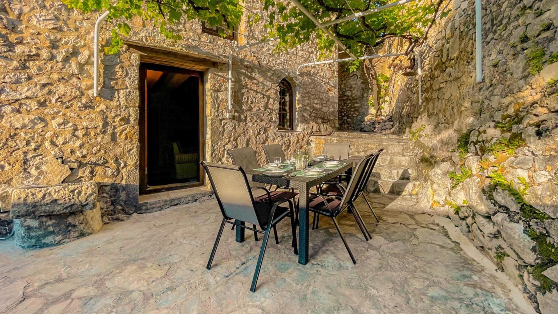 Villa Historic Pocitelj With Pool And Incredible Views On The River And Landmarks Exterior photo